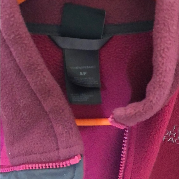 North face jacket - Picture 2 of 2